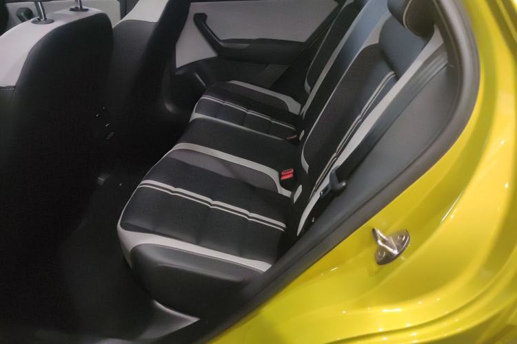 Used Volkswagen T-ROC 2023 300TSI DSG Two-Wheel Drive Starlight Edition Left Rear Seat
