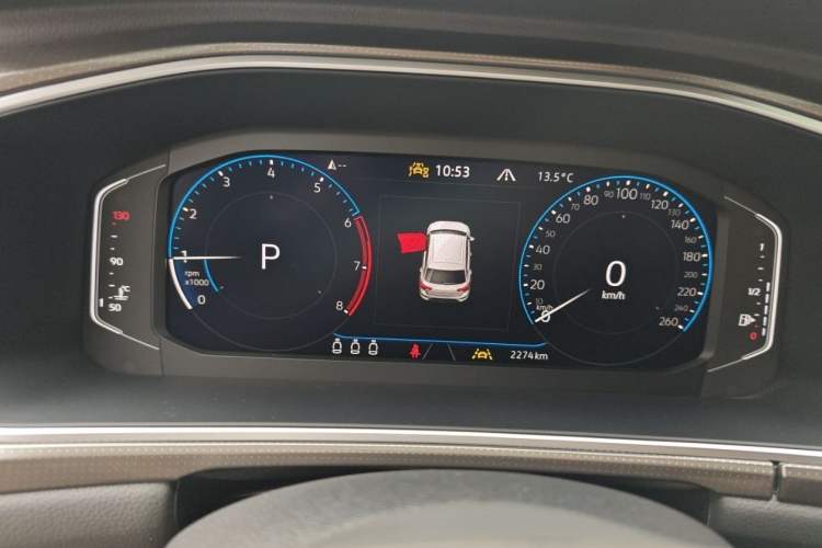 Used Volkswagen T-ROC 2023 300TSI DSG Two-Wheel Drive Starlight Edition Odometer Close Up