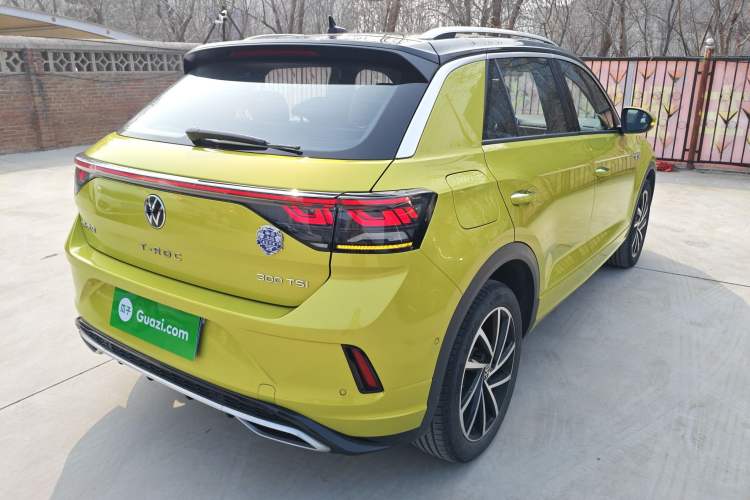 Used Volkswagen T-ROC 2023 300TSI DSG Two-Wheel Drive Starlight Edition Rear Right 45 Deg