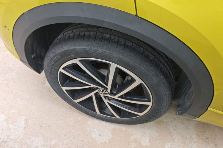 Used Volkswagen T-ROC 2023 300TSI DSG Two-Wheel Drive Starlight Edition Right Rear Wheel Hub