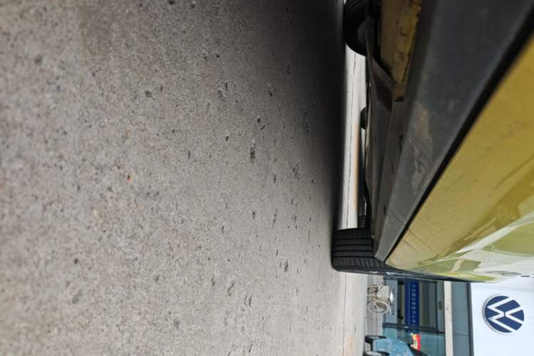 Used Volkswagen T-ROC 2023 300TSI DSG Two-Wheel Drive Starlight Edition Right Side Sill