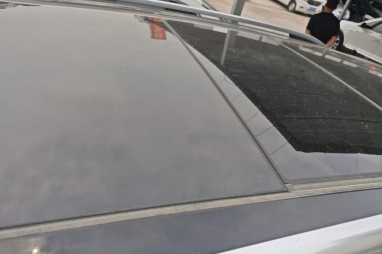 Used Volkswagen T-ROC 2023 300TSI DSG Two-Wheel Drive Starlight Edition Roof