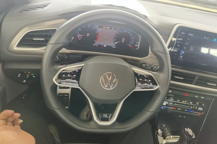 Used Volkswagen T-ROC 2023 300TSI DSG Two-Wheel Drive Starlight Edition Steering Wheel