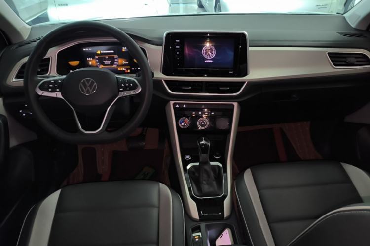 Used Volkswagen T-ROC 2024 280TSI DSG Two-Wheel-Drive Time Edition Center Console