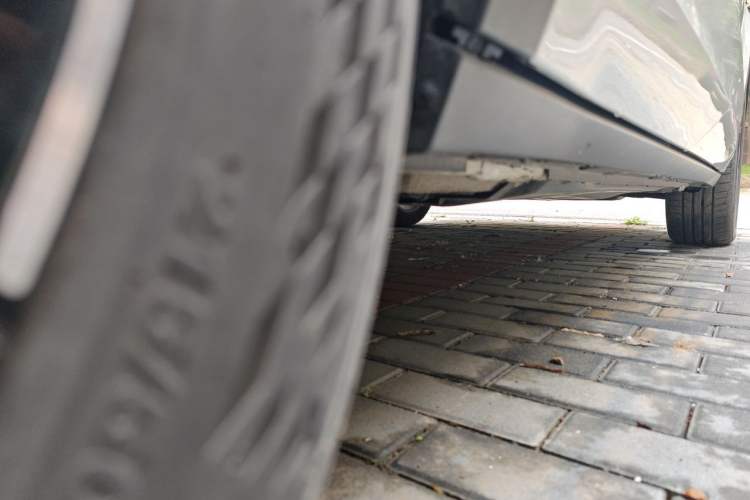 Used Volkswagen T-ROC 2024 300TSI DSG Two-Wheel-Drive Chen Guang Edition Chassis Rear Right
