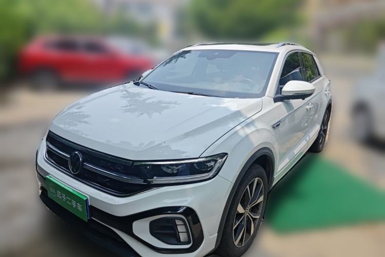 Used Volkswagen T-ROC 2024 300TSI DSG Two-Wheel-Drive Chen Guang Edition Guazi used car, China used car export, Used car for sale, Used cars, Cheapest cars for sale