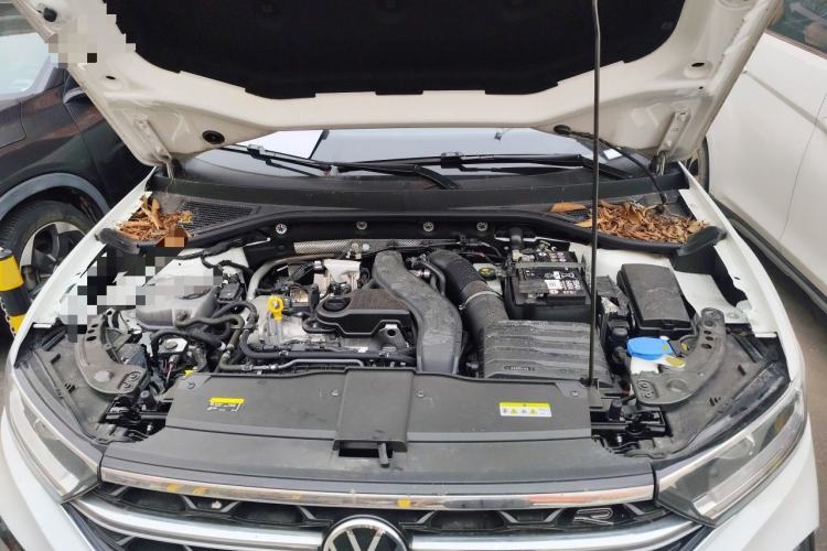Used Volkswagen T-ROC 2024 300TSI DSG Two-Wheel-Drive Starlight Edition Engine Bay