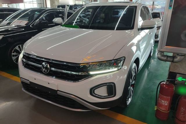 Used Volkswagen T-ROC 2024 280TSI DSG Two-Wheel-Drive Time Edition