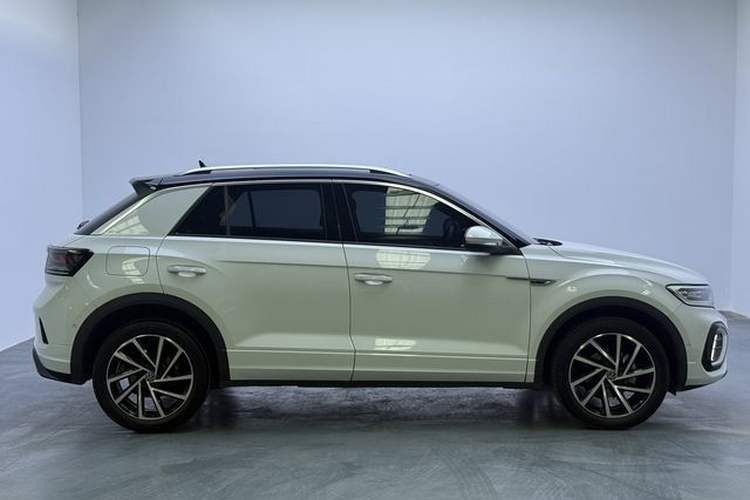 Used Volkswagen T-ROC 2024 300TSI DSG Two-Wheel-Drive Starlight Edition Exterior 4