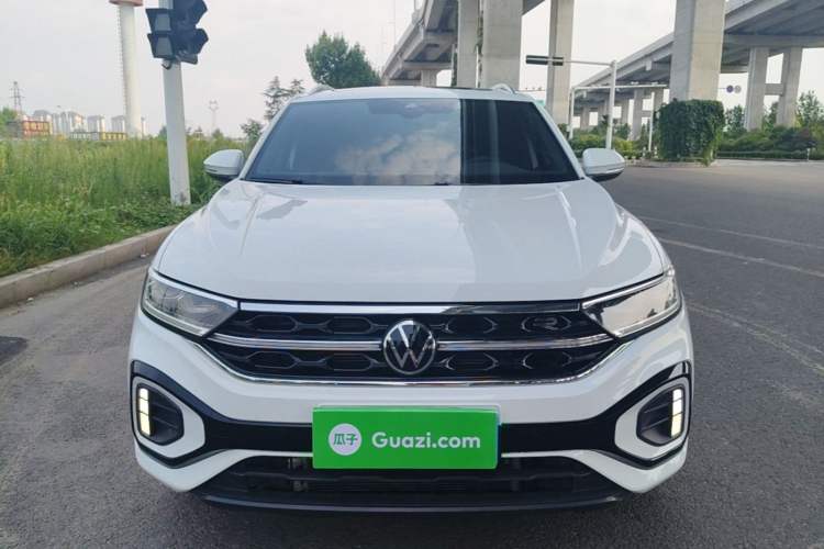 Used Volkswagen T-ROC 2024 300TSI DSG Two-Wheel-Drive Chen Guang Edition Front