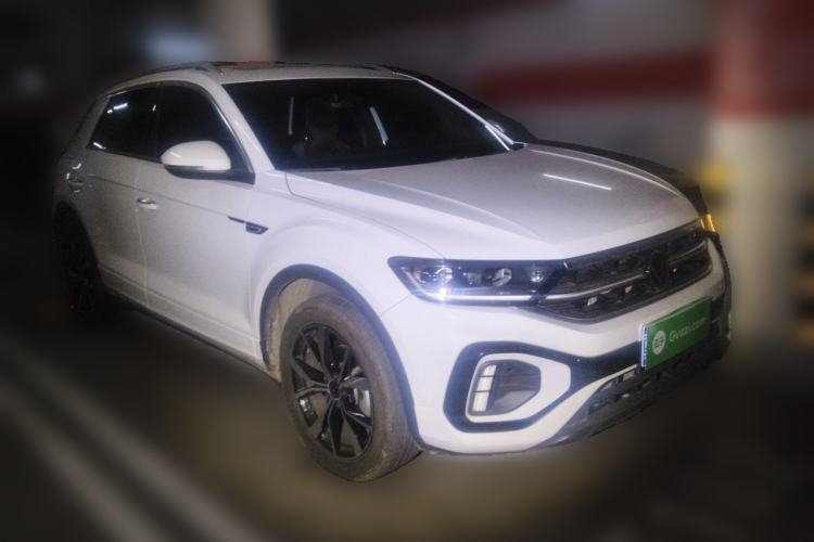 Used Volkswagen T-ROC 2024 300TSI DSG Two-Wheel-Drive Chen Guang Edition Front Right 45 Deg