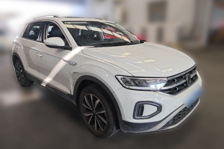 Used Volkswagen T-ROC 2024 280TSI DSG Two-Wheel-Drive Time Edition Front Right 45 Deg