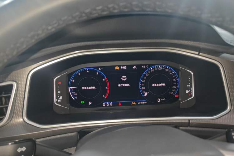 Used Volkswagen T-ROC 2024 300TSI DSG Two-Wheel-Drive Chen Guang Edition Instrument Cluster