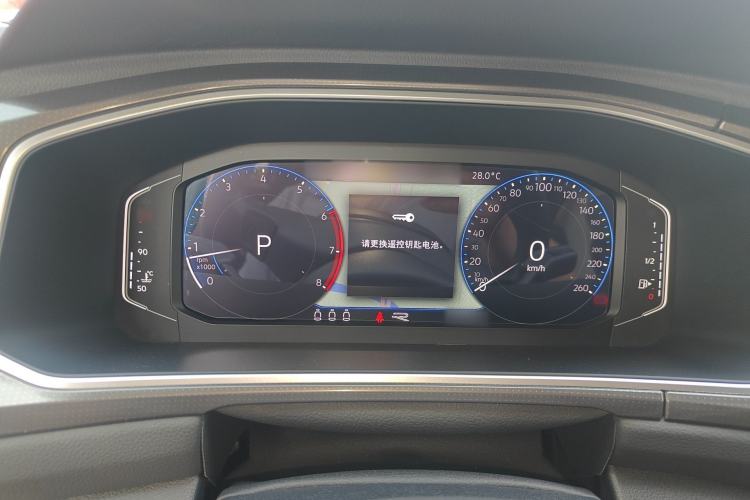 Used Volkswagen T-ROC 2024 300TSI DSG Two-Wheel-Drive Chen Guang Edition Instrument Cluster