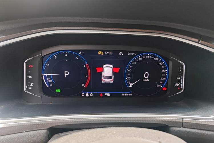Used Volkswagen T-ROC 2024 300TSI DSG Two-Wheel-Drive Chen Guang Edition Instrument Cluster