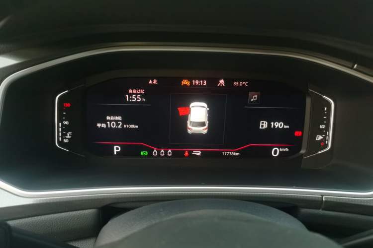 Used Volkswagen T-ROC 2024 300TSI DSG Two-Wheel-Drive Chen Guang Edition Instrument Cluster