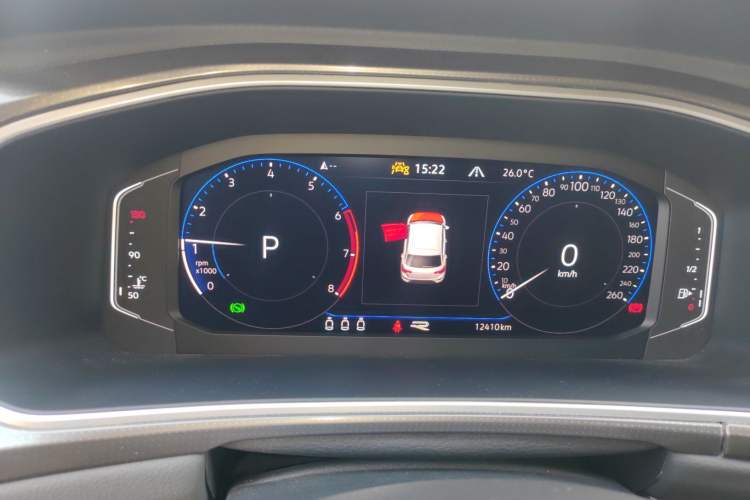 Used Volkswagen T-ROC 2024 300TSI DSG Two-Wheel-Drive Chen Guang Edition Instrument Cluster