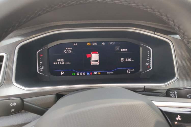 Used Volkswagen T-ROC 2024 300TSI DSG Two-Wheel-Drive Chen Guang Edition Instrument Cluster