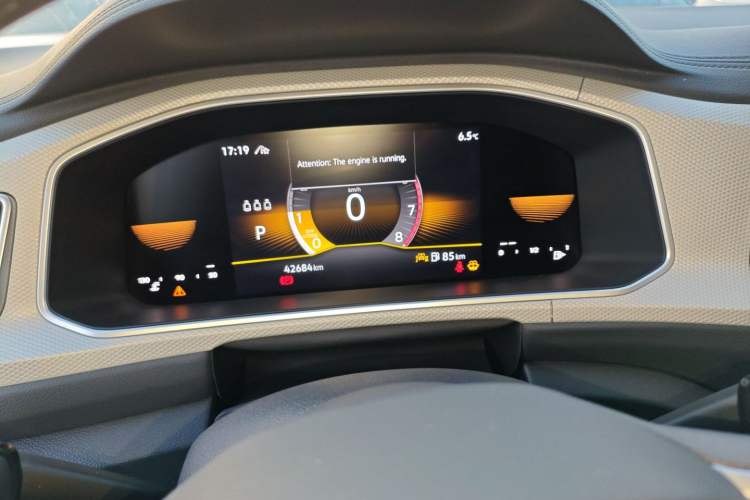 Used Volkswagen T-ROC 2024 280TSI DSG Two-Wheel-Drive Time Edition Instrument Cluster