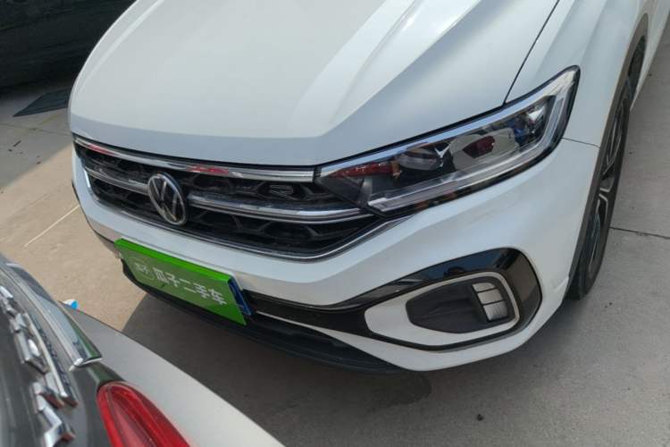 Used Volkswagen T-ROC 2024 300TSI DSG Two-Wheel-Drive Chen Guang Edition Left Front Headlight