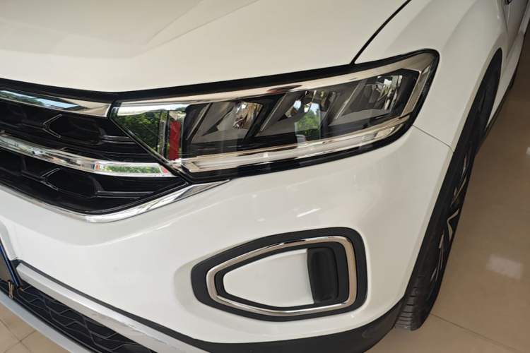 Used Volkswagen T-ROC 2024 280TSI DSG Two-Wheel-Drive Time Edition Left Front Headlight
