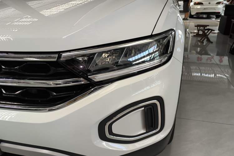 Used Volkswagen T-ROC 2024 280TSI DSG Two-Wheel-Drive Time Edition Left Front Headlight