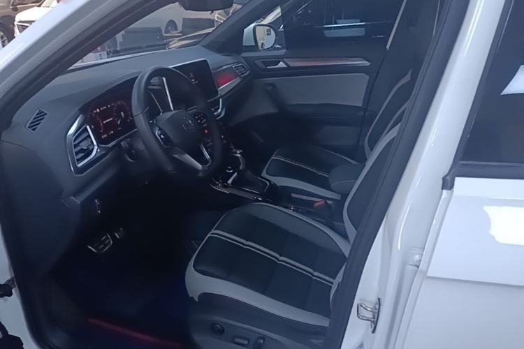 Used Volkswagen T-ROC 2024 300TSI DSG Two-Wheel-Drive Chen Guang Edition Left Front Seat