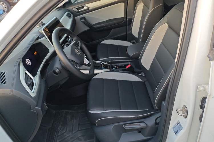 Used Volkswagen T-ROC 2024 280TSI DSG Two-Wheel-Drive Time Edition Left Front Seat