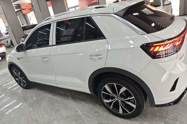 Used Volkswagen T-ROC 2024 300TSI DSG Two-Wheel-Drive Chen Guang Edition Left Side