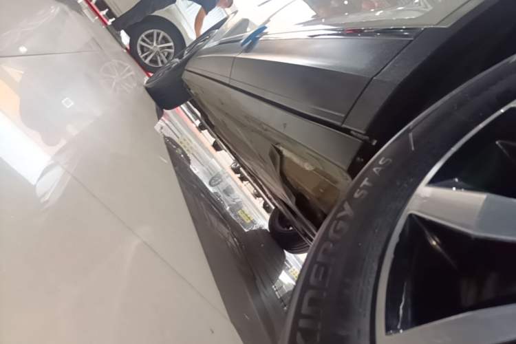 Used Volkswagen T-ROC 2024 280TSI DSG Two-Wheel-Drive Time Edition Left Side Sill