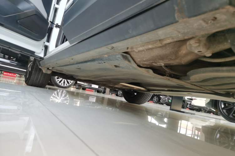 Used Volkswagen T-ROC 2024 280TSI DSG Two-Wheel-Drive Time Edition Left Side Sill