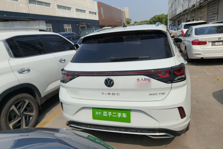 Used Volkswagen T-ROC 2024 300TSI DSG Two-Wheel-Drive Chen Guang Edition Rear