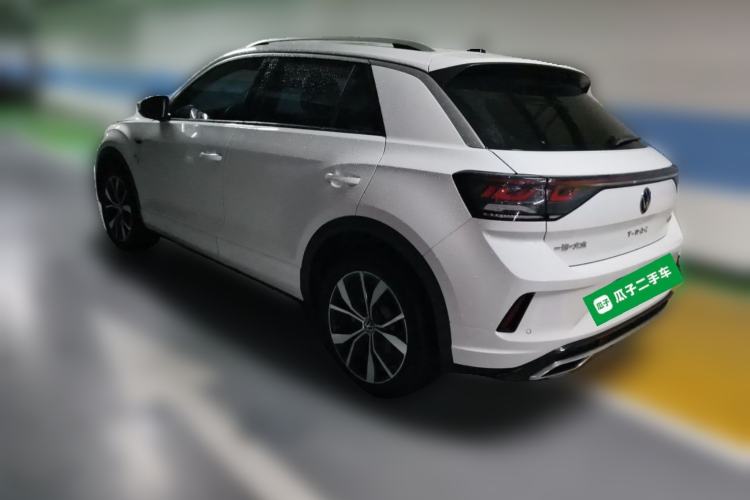 Used Volkswagen T-ROC 2024 300TSI DSG Two-Wheel-Drive Chen Guang Edition Rear Left 45 Deg