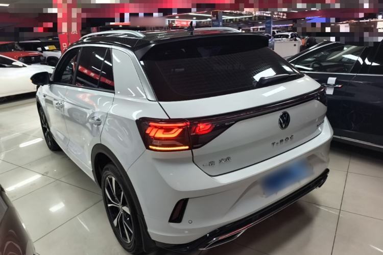 Used Volkswagen T-ROC 2024 300TSI DSG Two-Wheel-Drive Chen Guang Edition Rear Left 45 Deg