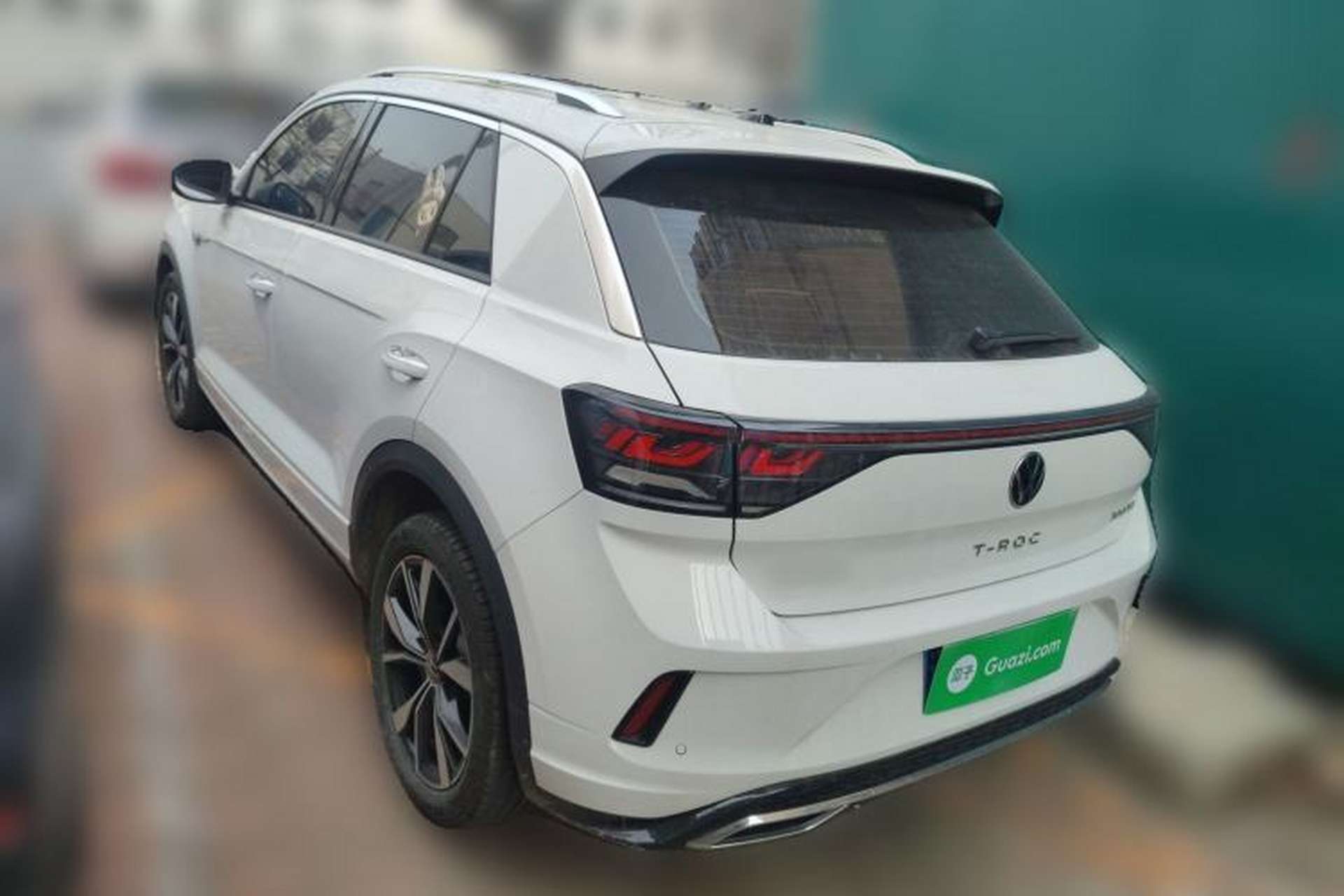 Used Volkswagen T-ROC 2024 300TSI DSG Two-Wheel-Drive Chen Guang Edition Rear Left 45 Deg