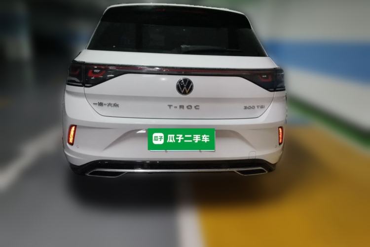 Used Volkswagen T-ROC 2024 300TSI DSG Two-Wheel-Drive Chen Guang Edition Rear