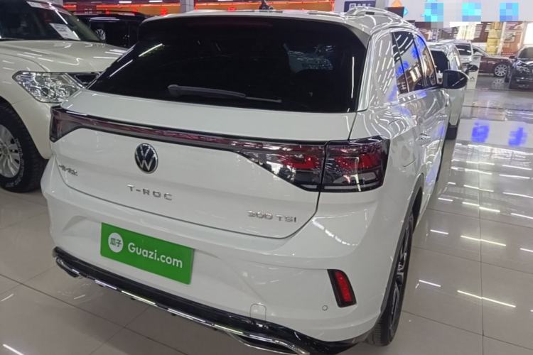 Used Volkswagen T-ROC 2024 300TSI DSG Two-Wheel-Drive Chen Guang Edition Rear Right 45 Deg