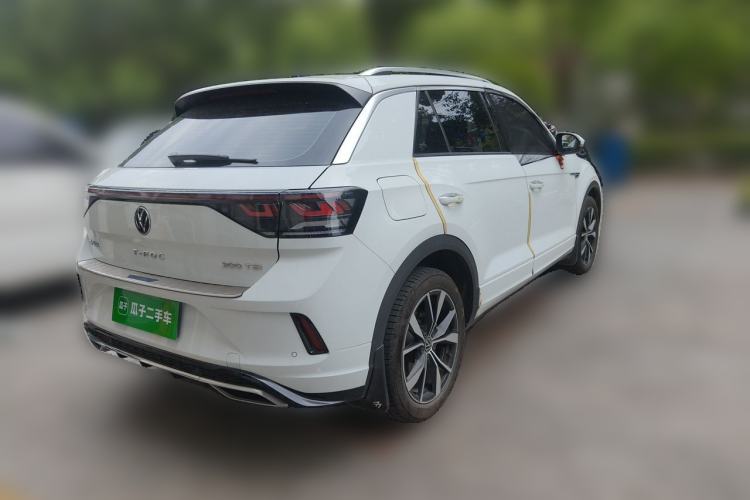 Used Volkswagen T-ROC 2024 300TSI DSG Two-Wheel-Drive Chen Guang Edition Rear Right 45 Deg