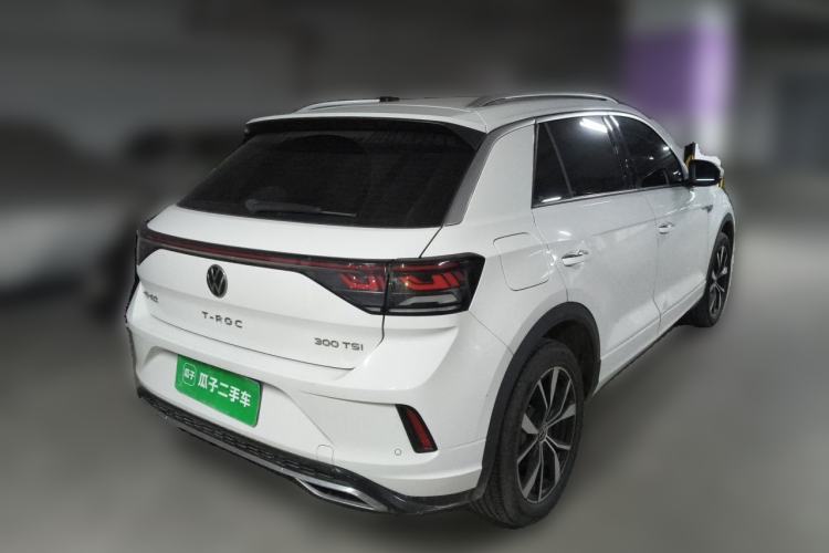 Used Volkswagen T-ROC 2024 300TSI DSG Two-Wheel-Drive Chen Guang Edition Rear Right 45 Deg