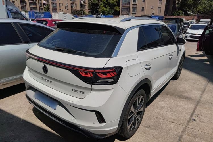 Used Volkswagen T-ROC 2024 300TSI DSG Two-Wheel-Drive Chen Guang Edition Rear Right 45 Deg