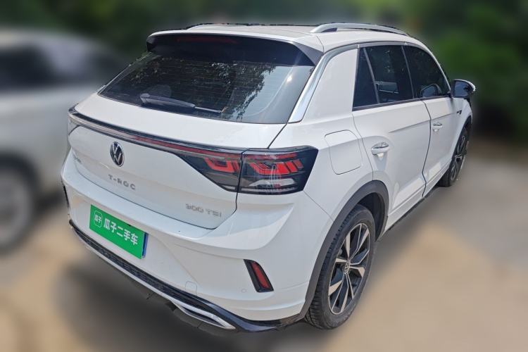 Used Volkswagen T-ROC 2024 300TSI DSG Two-Wheel-Drive Chen Guang Edition Rear Right 45 Deg