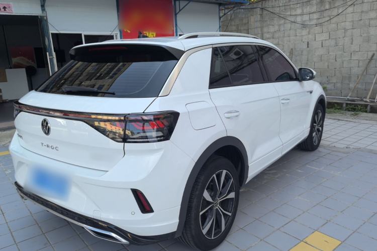 Used Volkswagen T-ROC 2024 300TSI DSG Two-Wheel-Drive Chen Guang Edition Rear Right 45 Deg