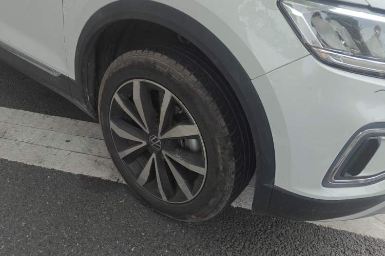 Used Volkswagen T-ROC 2024 280TSI DSG Two-Wheel-Drive Time Edition Right Front Wheel Hub