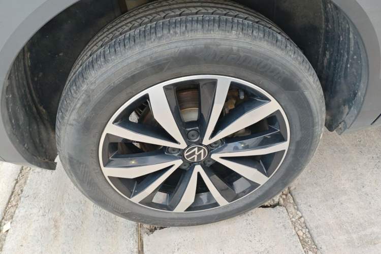 Used Volkswagen T-ROC 2024 280TSI DSG Two-Wheel-Drive Time Edition Right Rear Wheel Hub
