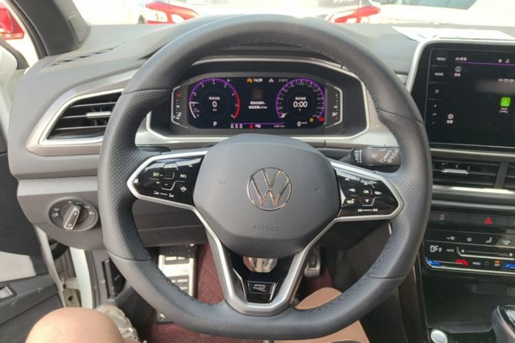 Used Volkswagen T-ROC 2024 300TSI DSG Two-Wheel-Drive Chen Guang Edition Steering Wheel