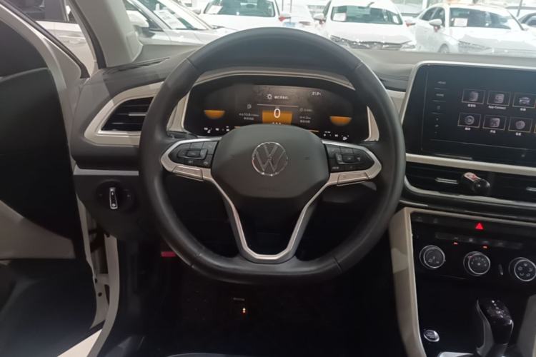 Used Volkswagen T-ROC 2024 280TSI DSG Two-Wheel-Drive Time Edition Steering Wheel