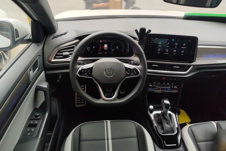Used Volkswagen T-ROC 2024 300TSI DSG Two-Wheel-Drive Starlight Edition Steering Wheel
