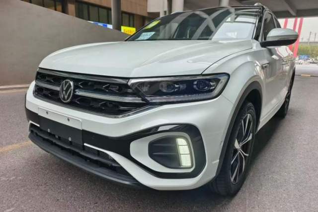 Used Volkswagen T-ROC 2025 Facelift Model 2 300TSI DSG Two-Wheel Drive Xingguang Edition