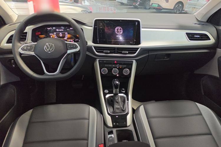 Used Volkswagen T-ROC 2025 Facelift Model 2 280TSI DSG Two-Wheel Drive Shiguang Edition Center Console