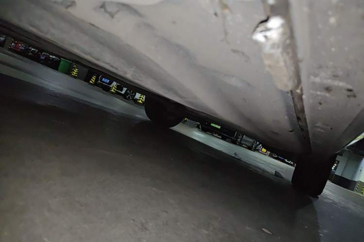 Used Volkswagen T-ROC 2025 300TSI DSG Two-Wheel Drive Chen Guang Edition Chassis Front Left